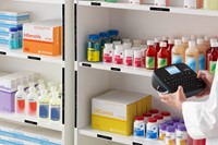 Labelprinter Dymo LabelManager Executive 640CB draagbaar qwerty 24mm zwart in koffer-3