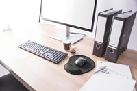 Trust BigFoot muismat met gel polssteun, zwart-1