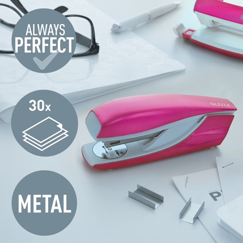 Nietmachine Leitz NeXXt Wow metaal 30 vel roze-2