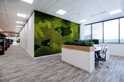 Maatwerk schuifdeurkast met plantenbak voor duo bureau-2