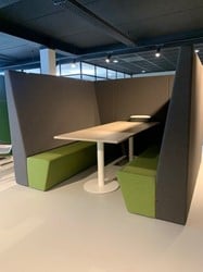 Basic Kolom Tafel Met Ronde Voeten - 200 x 90 cm - Showroommodel