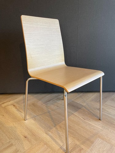 Lage stoel Moon houten kuip met 4-poots frame