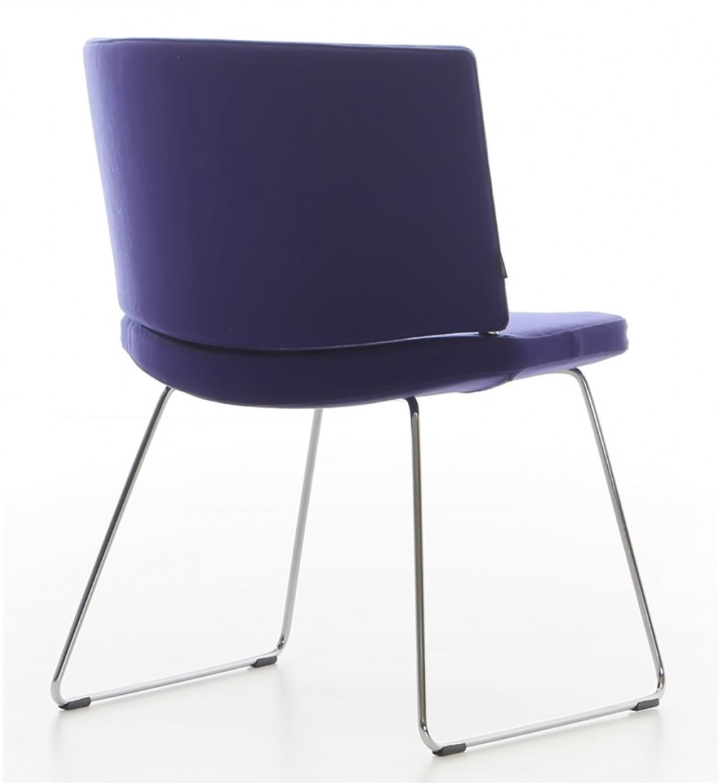 draadstaal stoel zwart atelier deberenn stoel kurvi sledeframe draadstaal draadstaal stoel zwart atelier deberenn stoel kurvi sledeframe draadstaal