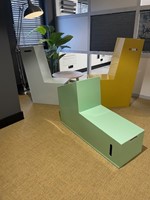 Bluezonamics Standchair-2