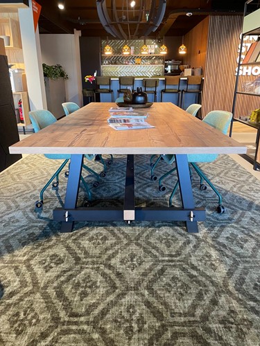 Vepa Timber tafel 280 x 120 cm - Showroommodel-2