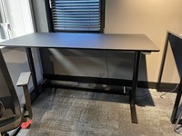 Delta zit-sta bureau 180x90cm Fenix HPL zwart - Showroommodel