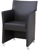 Stoel quint met zwenkwielen