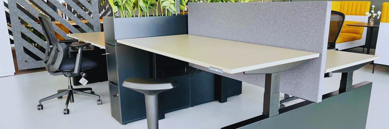 12 aandachtspunten bij het kopen van een zit sta bureau