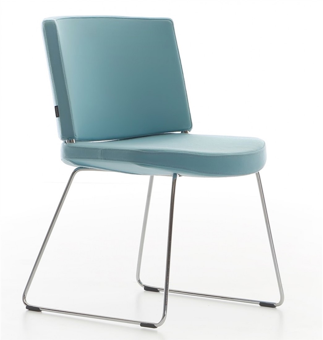 draadstaal stoel zwart atelier deberenn stoel kurvi sledeframe draadstaal draadstaal stoel zwart atelier deberenn stoel kurvi sledeframe draadstaal