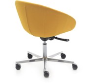 stoel_giro_met_wielen