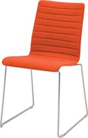 stoel oscar oranje met padding sledeframe draadstaal
